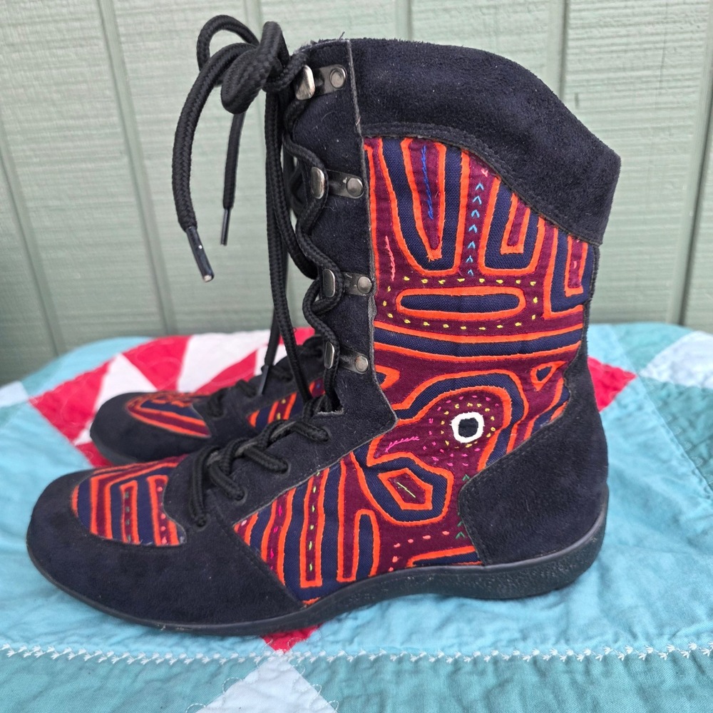 Vintage Mola Embroidered Suede Lace Up Boots Black Red Orange Bird Design 9.5**